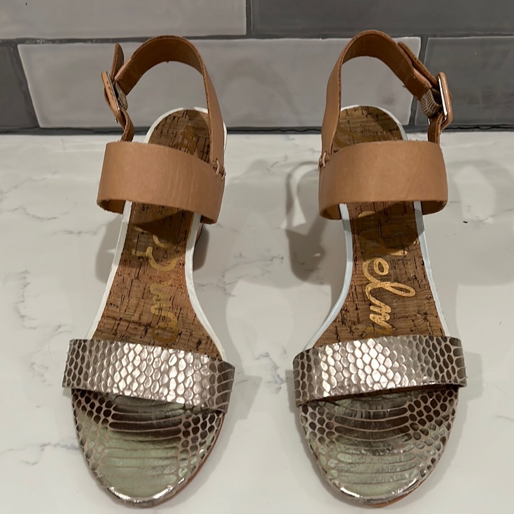 Sam Edelman sandals. Super cute!  Cork, tan, and silver/gold toe strap. Size 8.